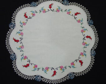 Lovely Vintage Centerpiece Doily 23 1/2 x 25" Colorful Embroidered Flowers Tatted Edge Finish