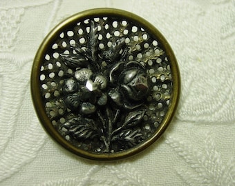 Antique Metal Button Wavy Screenback Floral Escutcheon,Cut Steels 1 3/8"