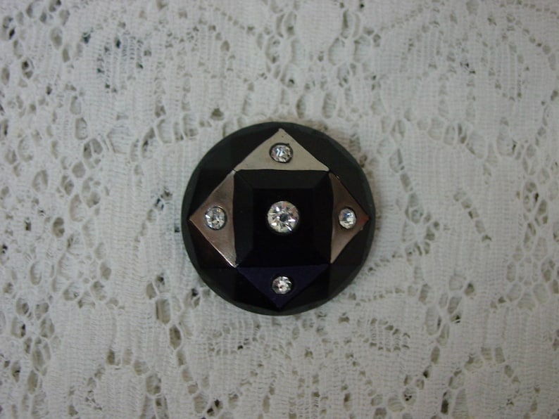 4 Way Shank 1 316 Elegant Silver Luster Rhinestones Antique Glass Fashion Button c.1920/'s Faceted