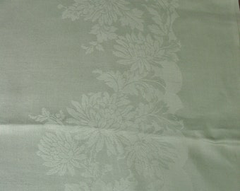 Pretty Vintage Linen Damask White Tablecloth 70 x 85" Floral Pattern