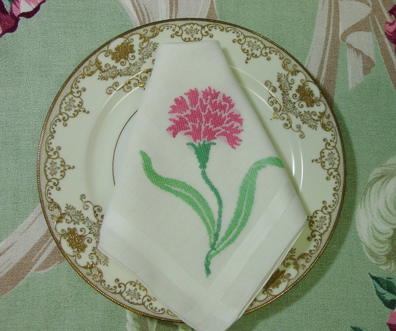 Vintage Napkins Set of 11 Gorgeous White with Pink Embroidered Carnation 17
