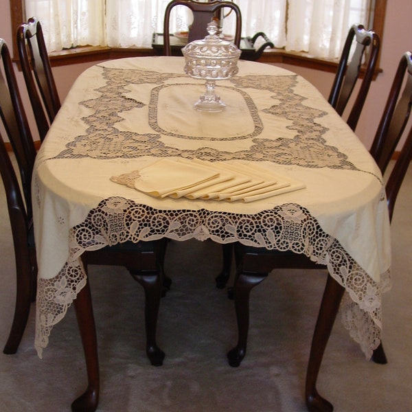 Exquisite Heirloom Tablecloth, Napkins Needle Lace Embroidery 68 x 85" Cream/Ecru