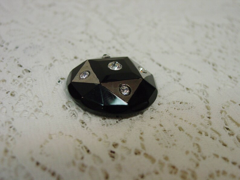 4 Way Shank 1 316 Elegant Silver Luster Rhinestones Antique Glass Fashion Button c.1920/'s Faceted