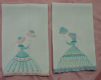 Pair Sweet Vintage Guest Towels With Bonnet Lady with Umbrella Skillful Embroidery, Ruffle
