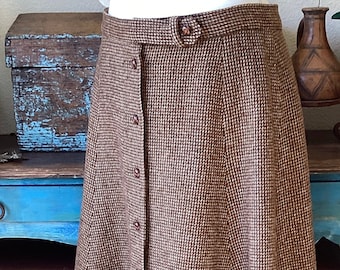 Vintage 60s 70s - Evan Picone Full Wool Midi Skirt - Tiny Houndstooth Pattern / Button Down Waist + Front -  Union Made - Waist 32”