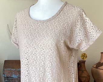 Vintage Pierre Cardin Floral Lace Top / Tee Shirt - Nude / Beige / Tan -Small