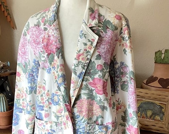 Vintage CottageCore  Blazer / Duster  - Cotton Floral - Medium / Large