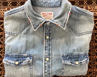 Y2K  Workwear Shirt  100% Cotton Snap Buttons Distressed - Mossimo / Medium