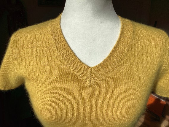 Vintage Silk Angora Crop Sweater - Golden Yellow … - image 9
