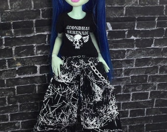 Outfit for g3 monster dolls