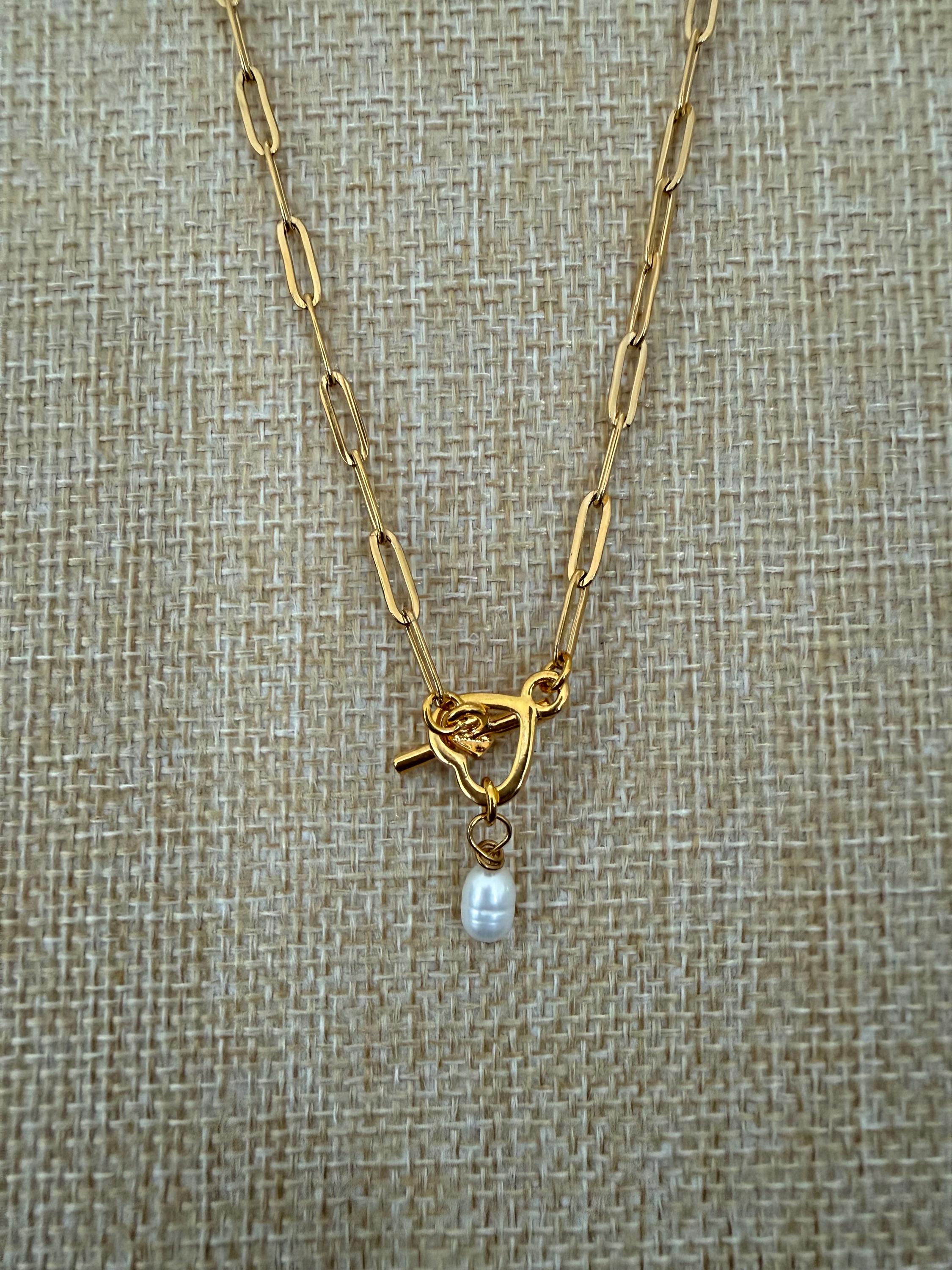 18-inch Paperclip Chain Necklace With Heart Toggle Clasp and