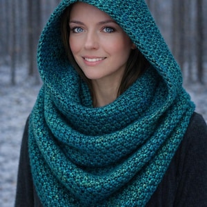 Oversized Hooded Cowl Crochet Pattern – Flat Bottom Rectangle Construction