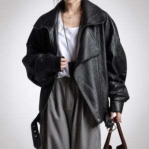 Oversized jas van echt leer | Bomberjack van echt rundleer met hoge kraag | Handgemaakte avant-garde streetwear-jas