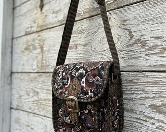 Traditional Woven Shoulder Bag - Adjustable Strap Crossbody Pouch - Daily Use Regional Design Purse