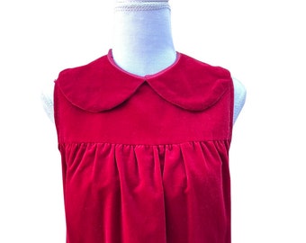 Lovely Crimson 60’s Vintage Bubble dress with Peter Pan Collar. Size S/M