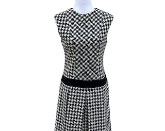 Classic Sixties Houndstooth Drop Waist Dress by Snyder Craft. Size Small