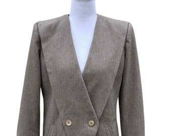 Fully lined Jacqueline Wool blend 80’s Jacket in Gray by Sasson. Size S/M