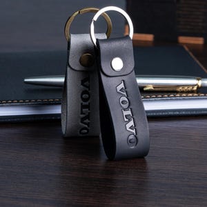 Volvo Leather Keychain: Full-Grain or Crazy Horse Leather Car Keyring