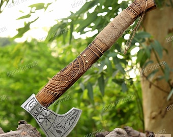 Machado Viking Forjado à Mão, Machado de Batalha Nórdico, Machado de Aço Carbono de Alta Qualidade, Machado Artesanal com Cabo de Madeira, Machado para Acampamento e Bushcraft - Presente Ideal para Ele
