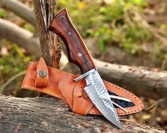 Handmade Bobcat Damascus Hunting Knife, Fixed Blade Knife, Bushcraft Camping Knife, Wood Handle, Leather Sheath, Gift for Him