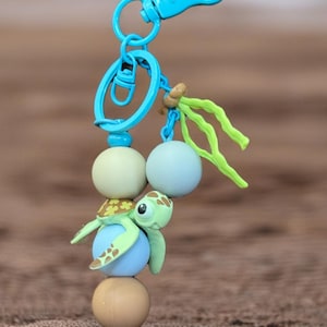 Sea Turtle Keychain: Finding Nemo Inspired Ocean Vibes Bag Accessory