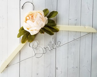 Bride Hanger With White Peony Flowers First and Last Name Wood Hanger Bridal Bride Bridal Shower Gift Bridesmaid Maid of Honor Flower Girl