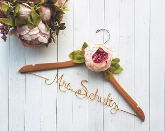 Wedding Dress Hanger With Pink Peony - Personalized Hanger - Custom Hanger - Bride Hanger - Bridal Hanger - Bride Gift - Bridal Shower Gift