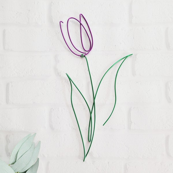 Tulip Flower Sculpture Wall Hanging Single Line Art Decoration Floral Decor Housewarming Botanist Gift