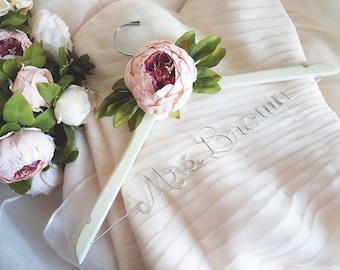 Percha para vestido de novia con flor - Percha personalizada - Percha personalizada - Percha para novia - Percha para novia - Regalo para novia - Regalo para despedida de soltera