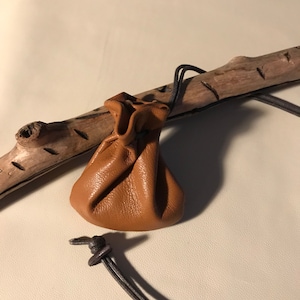 Leather Neck Pouch.  Pouch Bag Necklace, Little Bag, Medicine Bag, Crystal Sack, Spirit Bag, Ring Pouch, Leather Sack, Leather Necklace