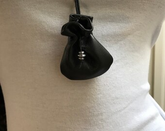 Leather Neck Pouch Bag,Leather Pouch Bag,Pouch necklace,Black Bag,Crystal Sack,Spirit Bag,Jewelry Pouch,Ring Pouchs,Medicine Bag,Gifts