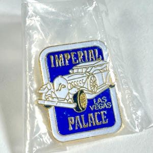 Vintage The Imperial Palace Auto Collection Las Vegas Strip Casino Hotel/Resort 1&quot; Lapel Pin Car Automobile Souvenir Brand NEW