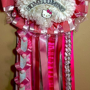 Custom personalized Homecoming mums 18”- 36”, senior mums, corsage, single mum, double hoco mum, boot bow mum, hair bow mum, garter