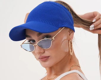Gorra plisada azul real para mujer / Gorra de verano ajustable de punto de algodón hecha a mano / Gorra ligera con visera