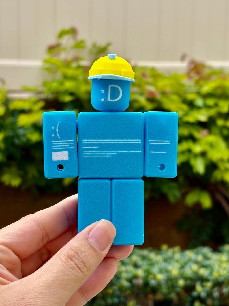 Roblox Forsaken Builderman BSOD skin figure image 2
