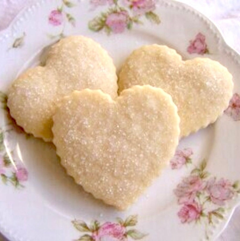 Mother's Day Classic Shortbread Hearts 1 Dozen Cookies image 1