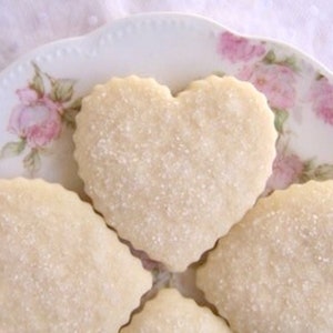 Mother's Day Classic Shortbread Hearts 1 Dozen Cookies image 3