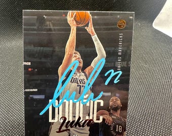 Luka Doncic gesigneerde gesigneerde 20/21 panini autokaart DALLAS MEVERICKS/ la LAKERS