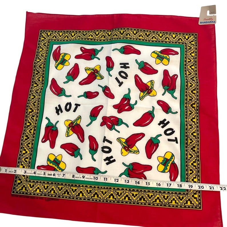 Pañuelo vaquero tipo bandana, pañuelo estilo suroeste, chile jalapeño rojo picante, vintage. imagen 7