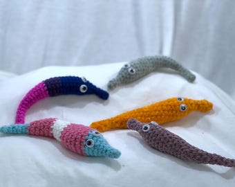 Werm Schreibtisch Abettor - Stringy Worm Off String Gehäkelte Kuscheltier Schreibtisch Begleiter
