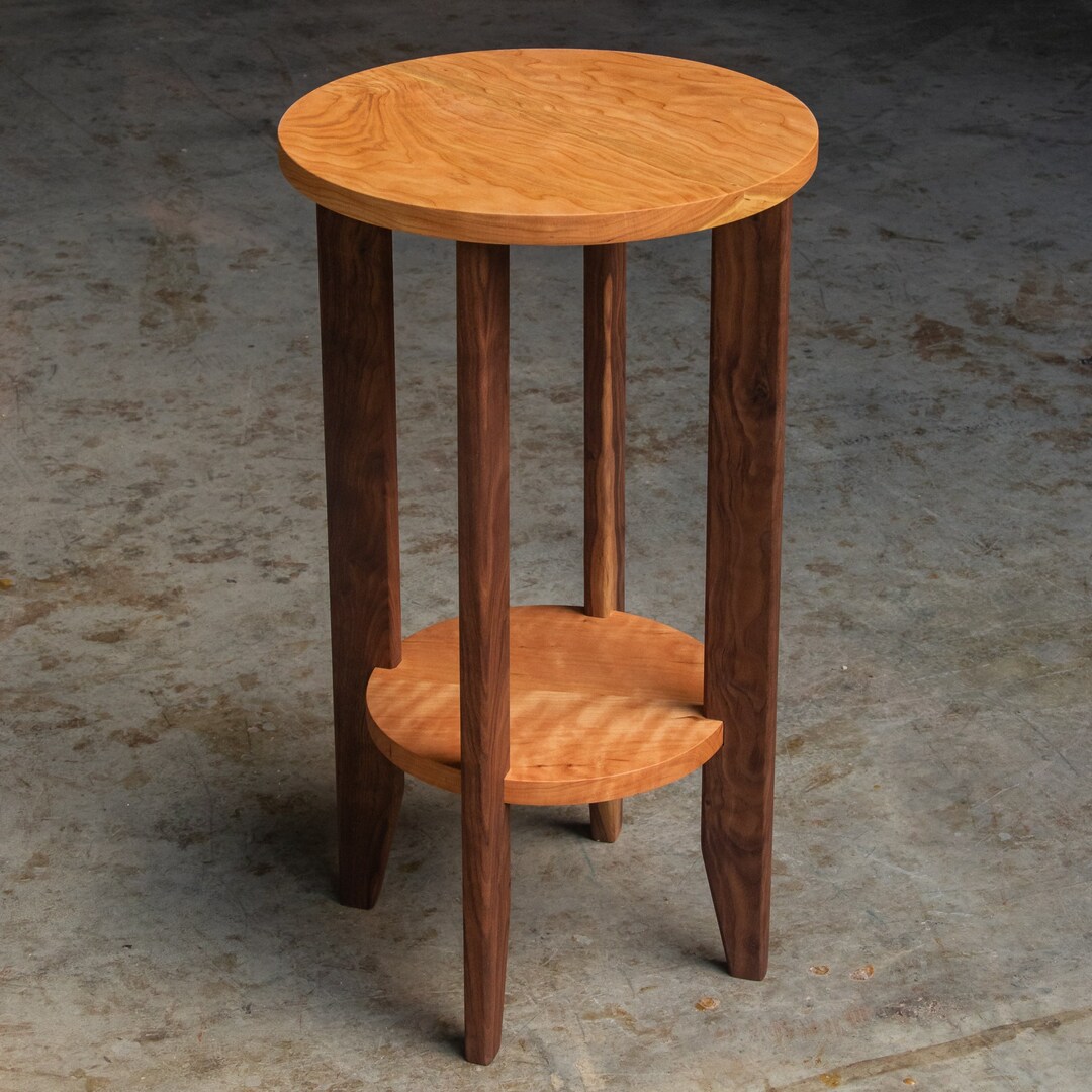 ROUND ACCENT TABLE | Solid American Hardwoods | Permanent Shelf | 12 ...