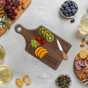 Tabla de cortar de madera grabada personalizada: Decoración de cocina personalizada
