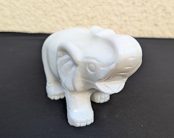 White Jade Elephant Carving – Hand-Carved Crystal Elephant for Wisdom, Protection & Good Fortune – Feng Shui Spiritual Home Decor