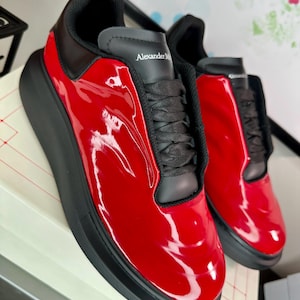 men’s Alexander McQueen size 9