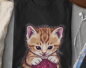 Comfort Colors Cute Cat T-Shirt – Funny Kitten Playing with Yarn Tee, Cat Lover Gift, Kawaii Cat Shirt, Knitter & Crocheter Gift, Unisex
