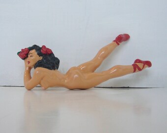 MATURE--1970's Topless Chalkware Pin Up Figurine / Wall Plaque