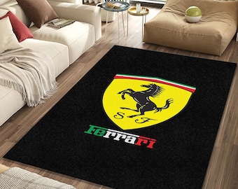 Klassiek vloerkleed met Ferrari-schildlogo | Minimalistische zwarte mat voor steigerend paard | Italiaanse vlagdetail autodecor Cadeau voor hem