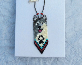 Wolf Rear View Mirror Charm - Husky Car Charm - Beaded Rearview Mirror Dangle - Purse Charm