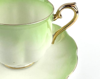 Royal Albert Rainbow Green Duo – Vintage Tone China Teacup & Saucer – England Bone China 1950s