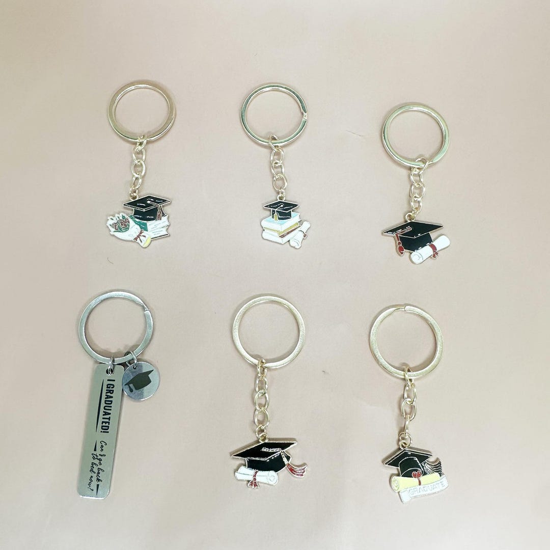Personalized Name Graduation Keychain,gift for Graduates,wristlet ...